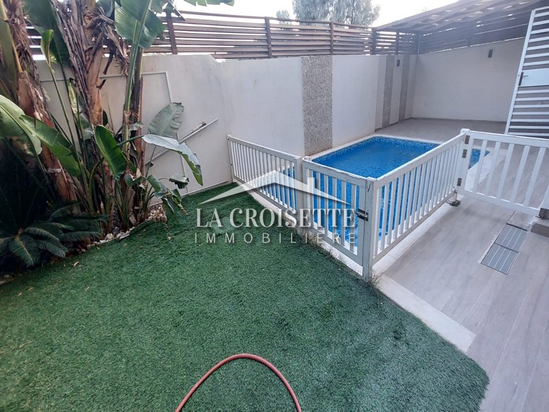 Appartement S+3 avec jardin et piscine à La Soukra 